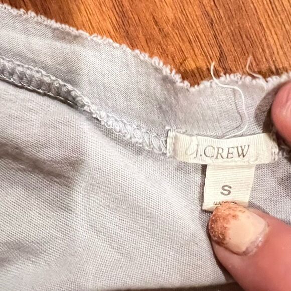 J. Crew long sleeve shirt with button detailing. - Picture 4 of 8